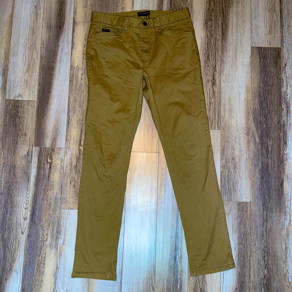 Kenneth Cole New York fitted pants with surprise pocket